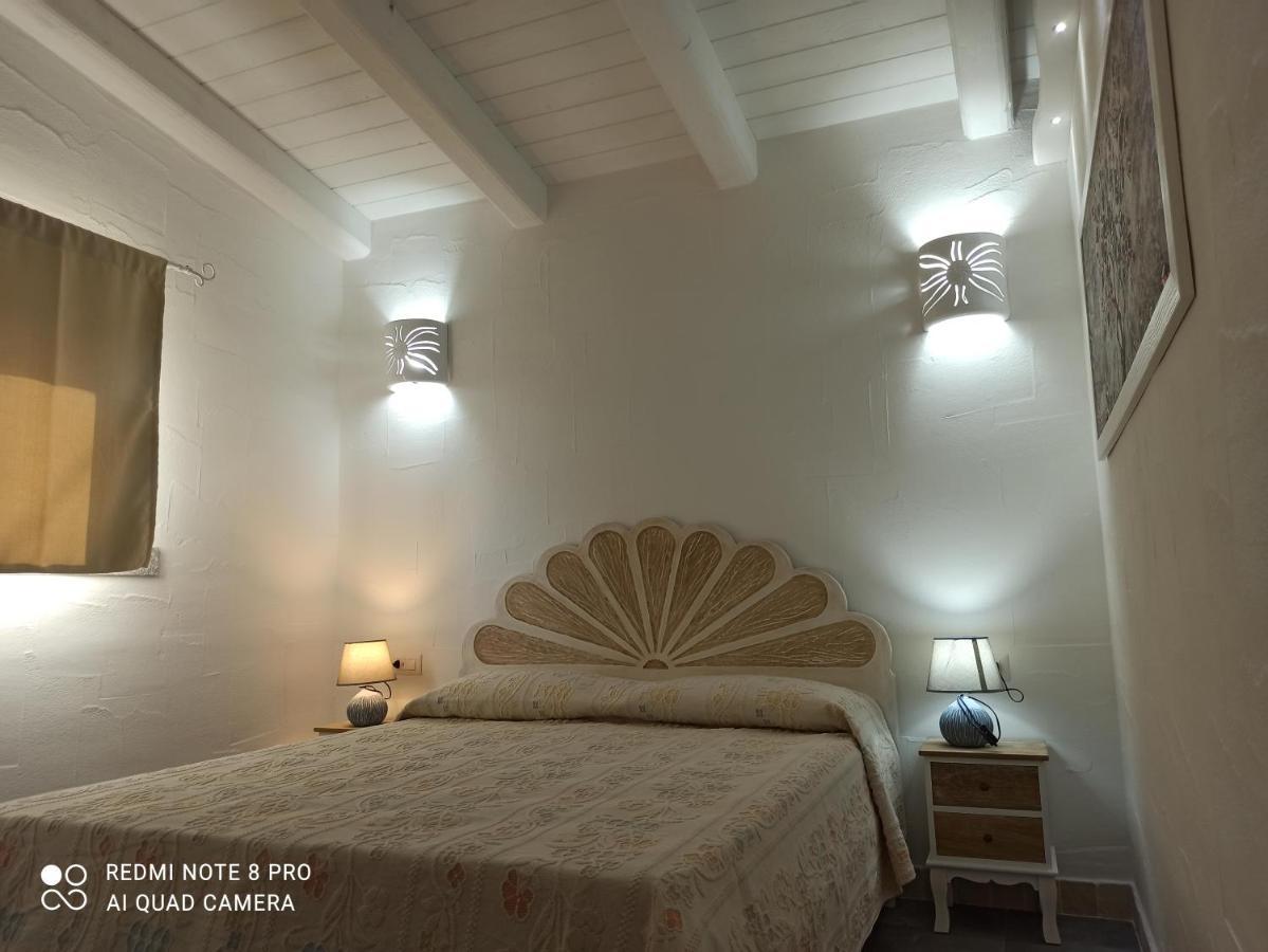 Bello Bello Rooms サンタ・テレーザ・ガッルーラ エクステリア 写真